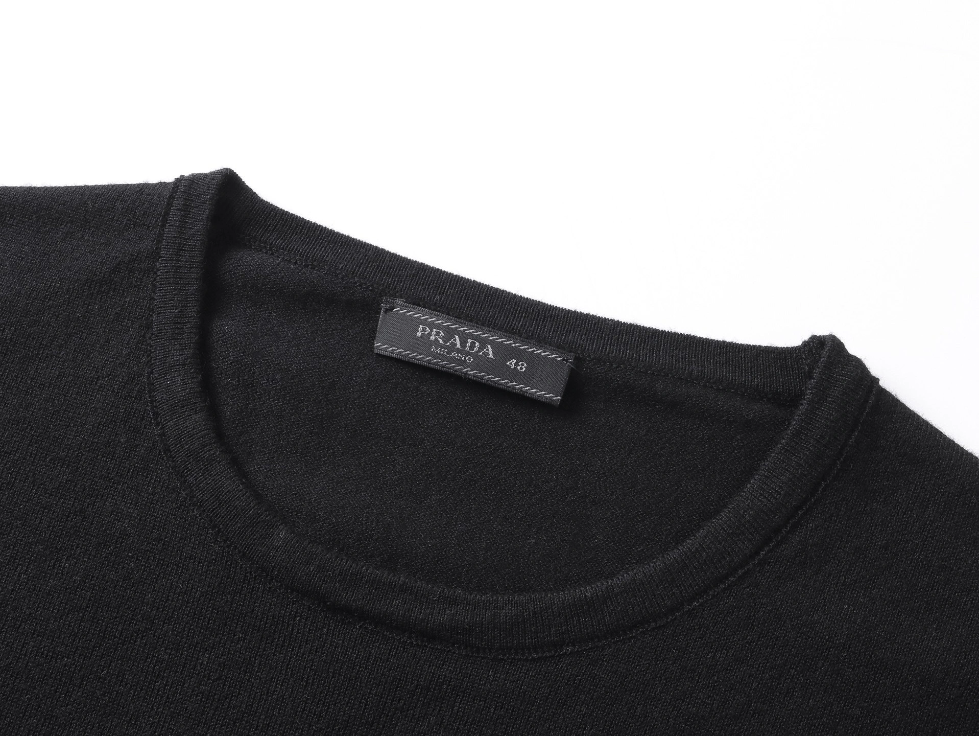 wg.luxury-- Pr141 embroidery wool item: E-F431J2015